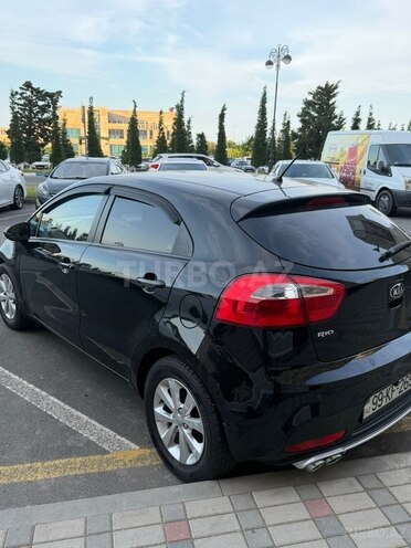 Kia Rio-3