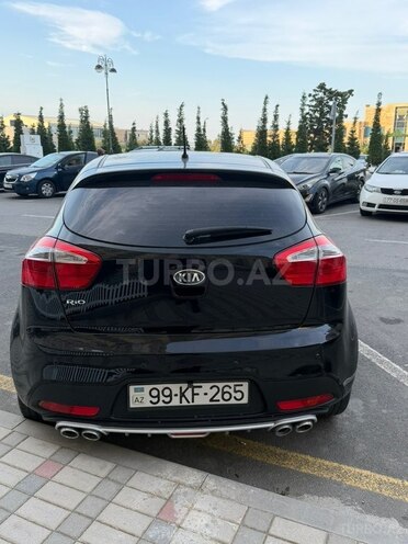 Kia Rio-2
