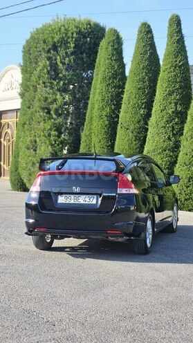 Honda Insight-3