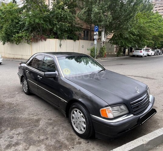 Mercedes C 250-7