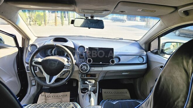 Honda Insight-9