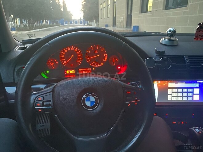 BMW 525-6
