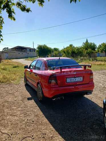Opel Astra-2