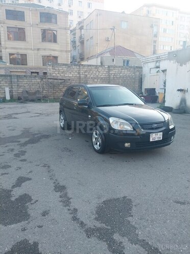 Kia Rio-2