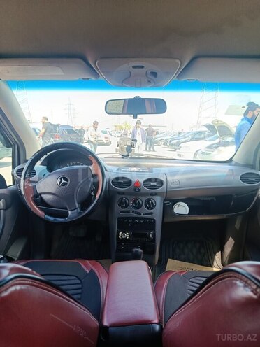 Mercedes A 160-4