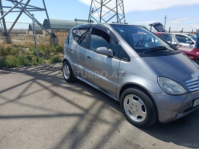 Mercedes A 160-2