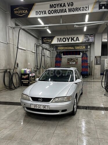 Opel Vectra-1