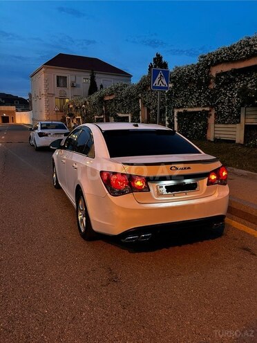 Chevrolet Cruze-9