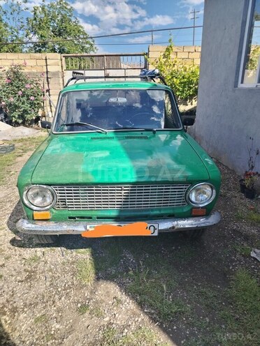 LADA (VAZ) 21011-1