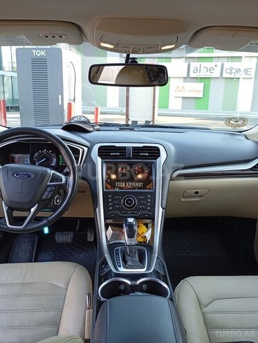 Ford Fusion (North America)-4