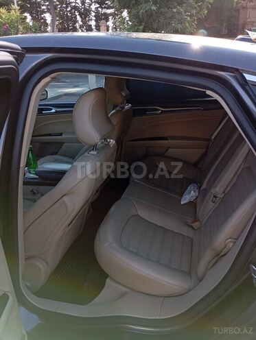 Ford Fusion (North America)-10