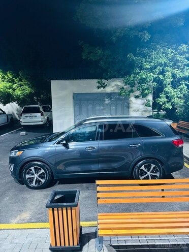 Kia Sorento-14