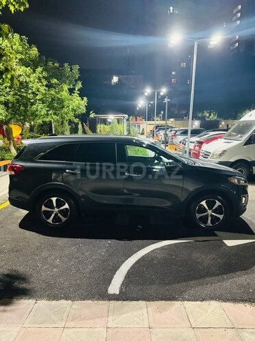 Kia Sorento-15