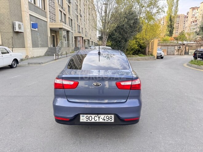 Kia Rio-5