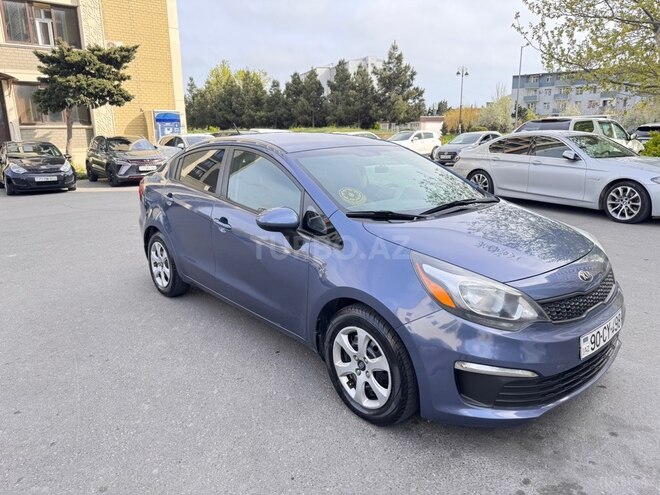 Kia Rio-4