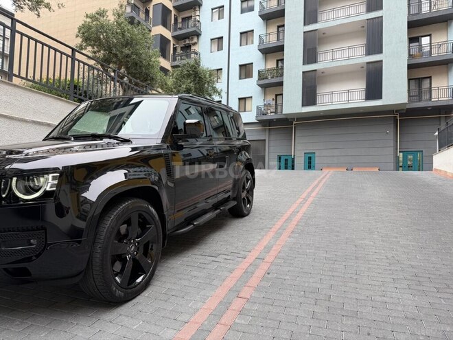 Land Rover Defender-8