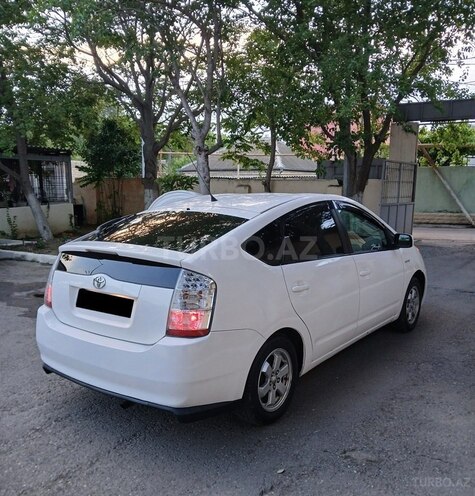 Toyota Prius-6