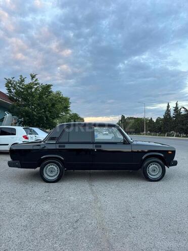LADA (VAZ) 2107-4