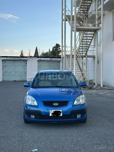 Kia Rio-4