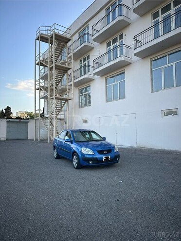 Kia Rio-3