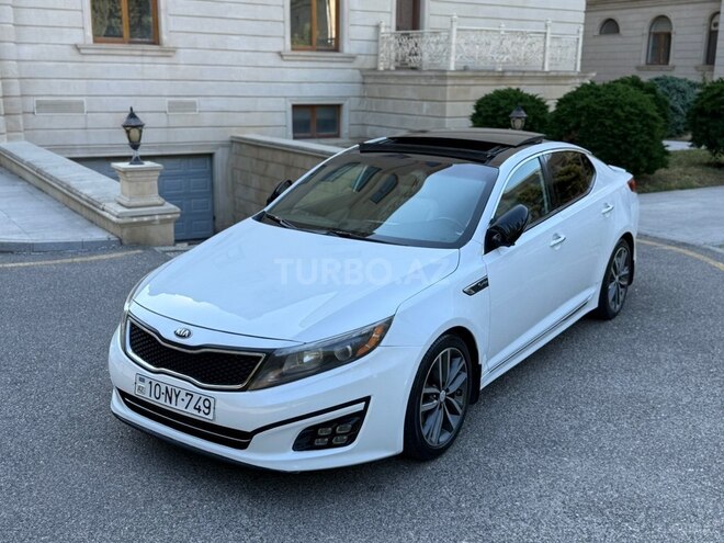 Kia Optima-3