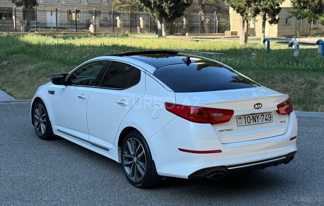 Kia Optima-11