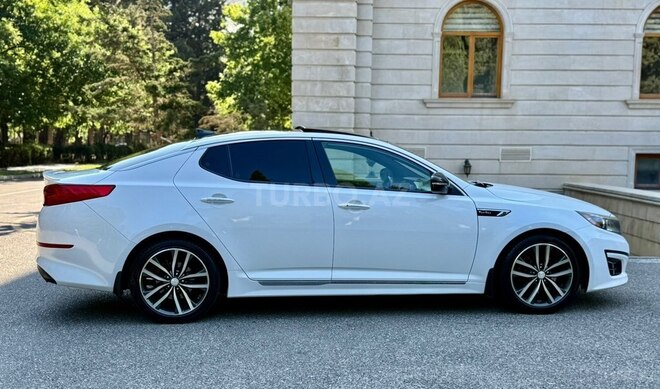 Kia Optima-6