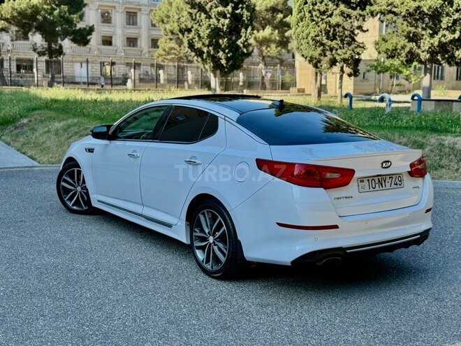 Kia Optima-5
