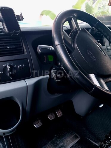 Ford Transit-17