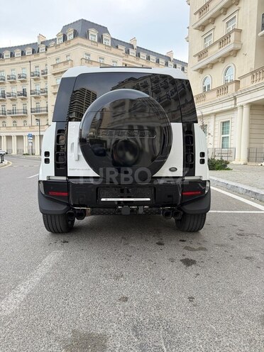 Land Rover Defender-16
