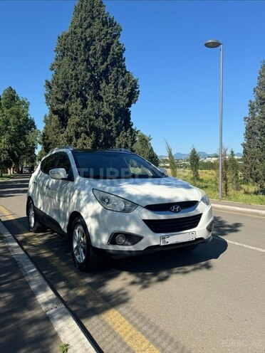 Hyundai ix35-1