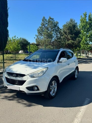 Hyundai ix35-3