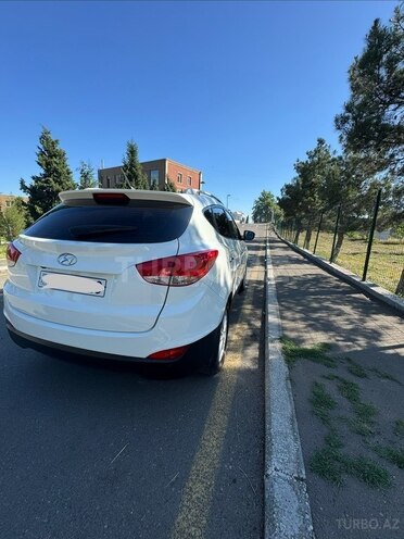 Hyundai ix35-4