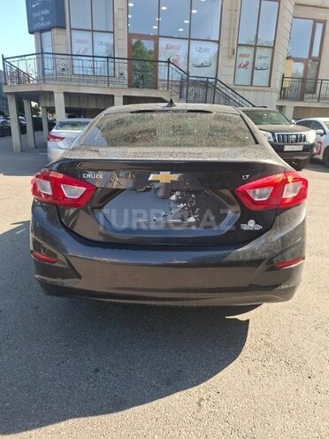 Chevrolet Cruze-2