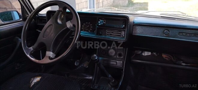 LADA (VAZ) 2107-8