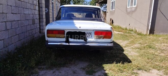 LADA (VAZ) 2107-7