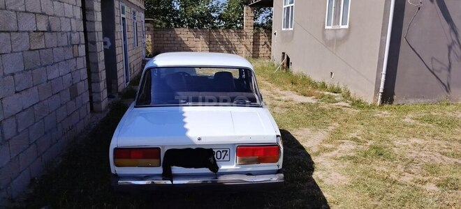 LADA (VAZ) 2107-4