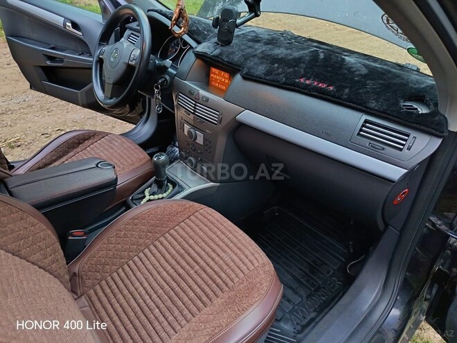 Opel Astra-2