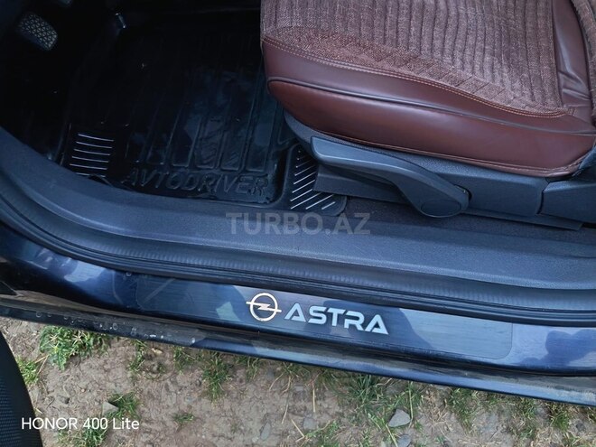 Opel Astra-8