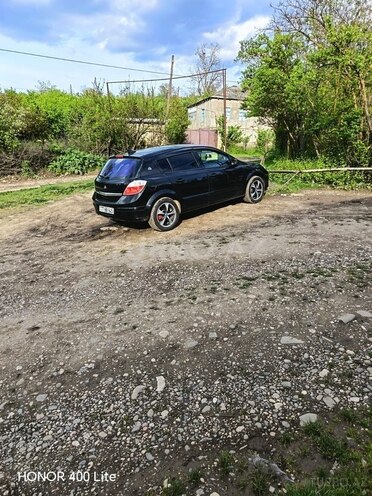 Opel Astra-11