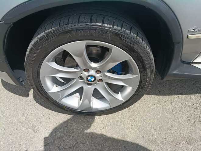 BMW X5-7