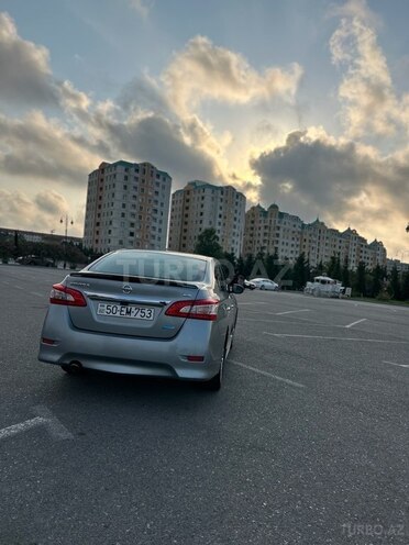 Nissan Sentra-16