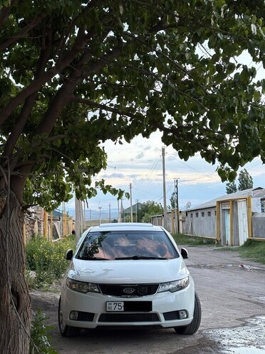 Kia Cerato-3