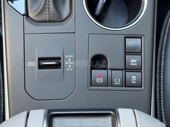 Toyota Highlander-13