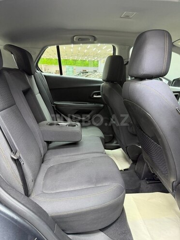 Chevrolet Trax-6