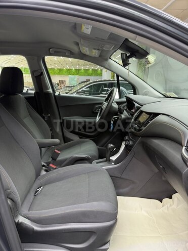 Chevrolet Trax-9