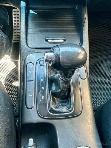 Kia Cerato-9