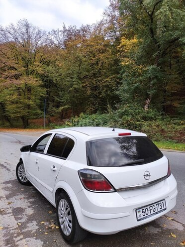 Opel Astra-2