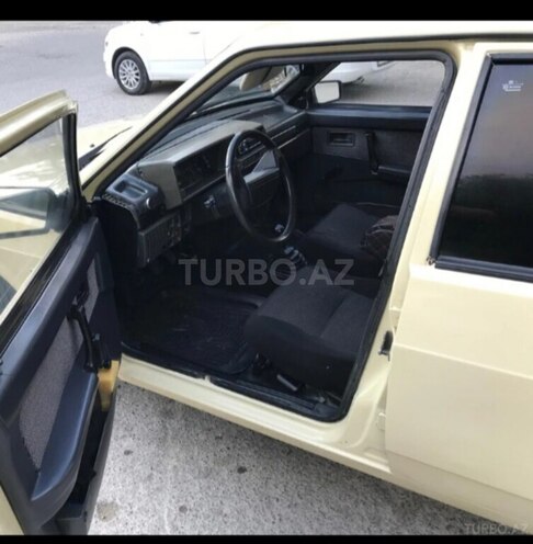 LADA (VAZ) 2109-10