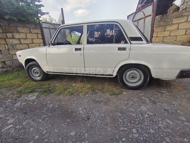 LADA (VAZ) 2107-5